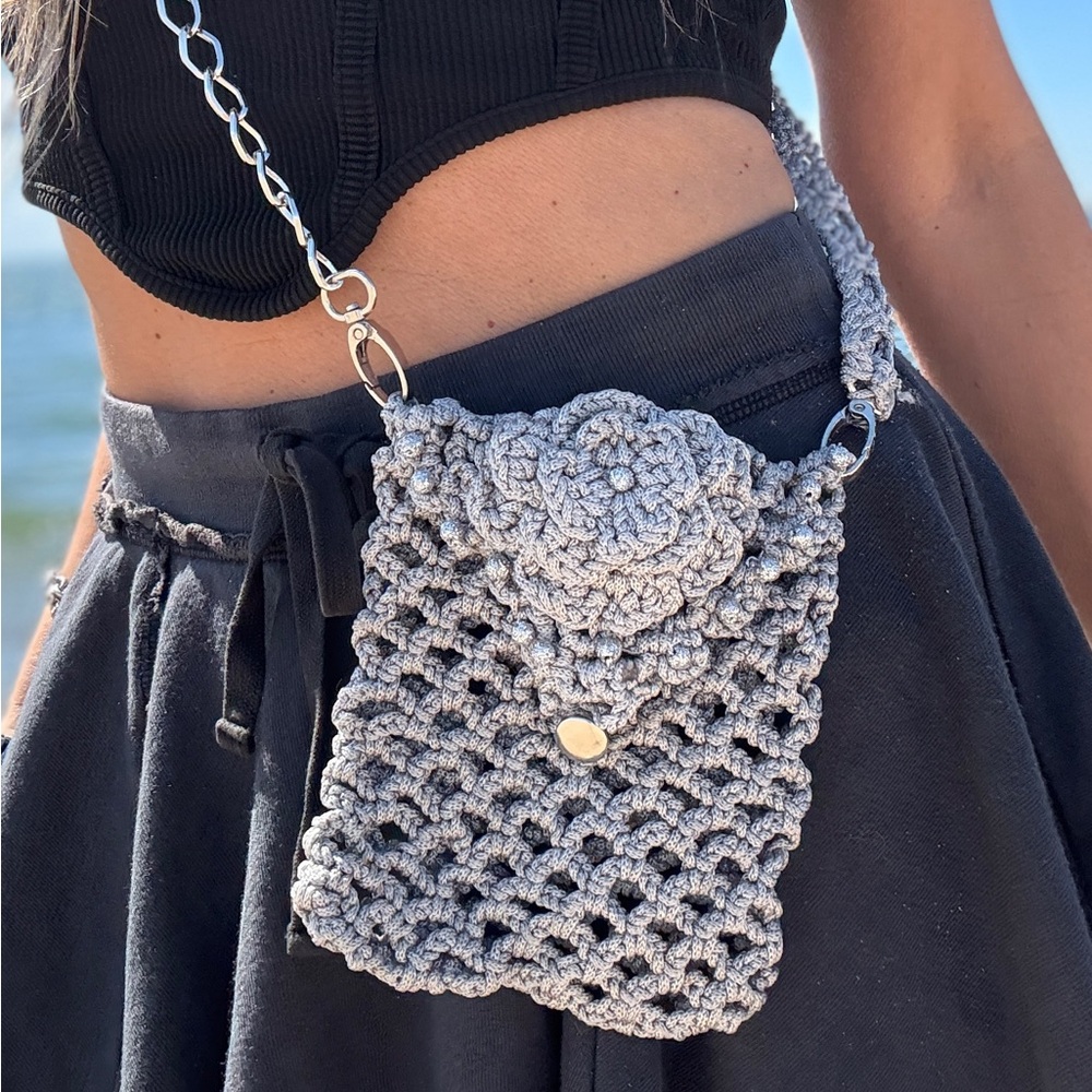 Gray Handmade Crochet Crossbody/Shoulder Bag – Adjustable Strap - Picture 4 of 11